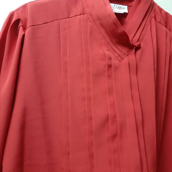 Vintage Yves St. Clair Red Pleated Button DownBlouse size 16 - Picture 7 of 12